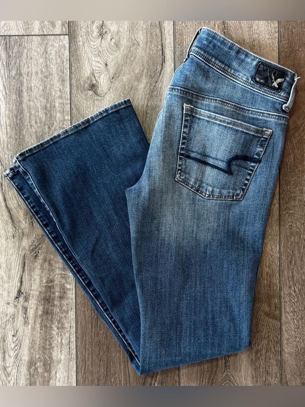 American Eagle Women’s Denim Kick Boot Jeans 6 Regular 360 Super Stretch 2016